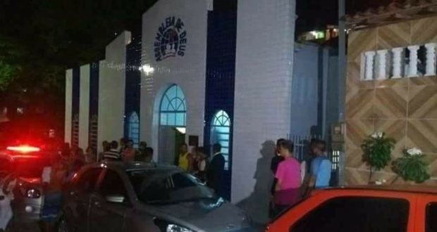 Homem é assassinado em igreja enquanto participava de culto evangélico no Grande Recife