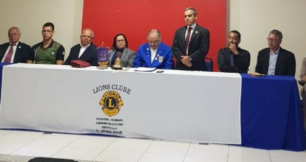 LIONS CLUBE de Pesqueira deu posse a sua nova Diretoria