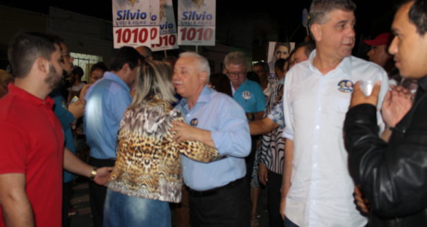 (Agenda Política) Veja, em vídeos e fotos, como foi a Caminhada de abertura da Campanha do deputado João Eudes!