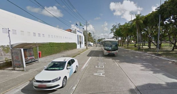 Passageira de ônibus desce em parada errada e é estuprada e roubada após pedir informação a homem no Recife, diz polícia
