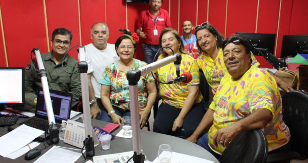 (Entrevista Histórica!) Na entrevista dos homenageados do Carnaval e do Lira, na Rádio Jornal, ficou decidido que o “Lira da Tarde” descerá a Ladeira do Prado este ano