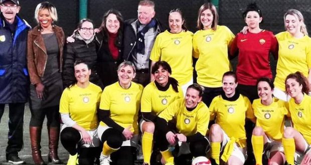 (Atletas “Abençoadas”!) Com “benção” do Papa, Vaticano cria time de futebol feminino