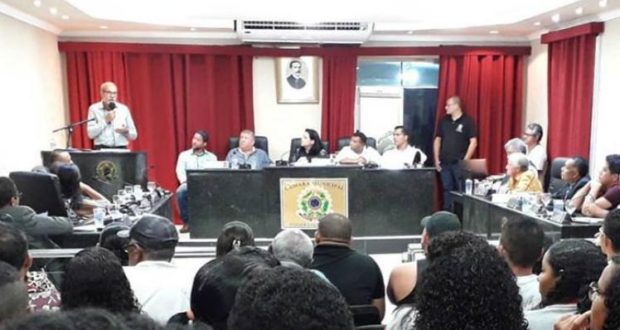 Câmara de Nazaré da Mata avalia abertura de processo de cassação contra vereadora
