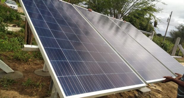 A Prefeitura de Pesqueira está implantando Poços movidos a Energia Solar