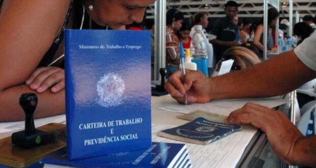 Em meio a desemprego recorde, Brasil tem ‘bolsões de vagas’ não ocupadas; saiba quais são