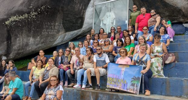 (Foi uma Benção!) Grupo de Turistas Alagoanos abrilhantaram,mais uma vez, a nossa Cidadezinha  da Graça
