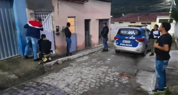 Operação cumpre seis mandados de prisão contra suspeitos de estelionato no Agreste e Sertão