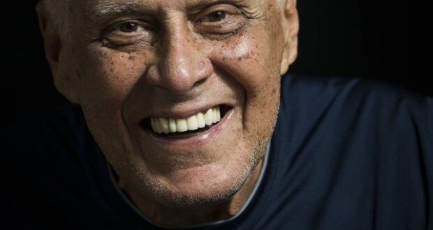 Roberto Dinamite morre ao 68 anos, no Rio